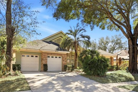 Villa ou maison à vendre à Orlando, Floride: 4 chambres, 241.17 m2 № 2319056 - photo 2
