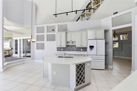 Villa ou maison à vendre à Orlando, Floride: 4 chambres, 241.17 m2 № 2319056 - photo 10