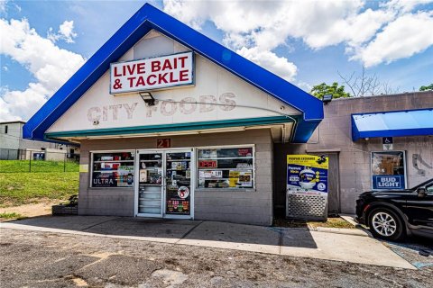 Propiedad comercial en venta en Haines City, Florida, 182.09 m2 № 1916801 - foto 2