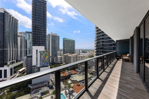 Condo in Miami, Florida, 2 bedrooms  № 1693142 - photo 24