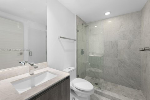 Condo in Miami, Florida, 2 bedrooms  № 1693142 - photo 18