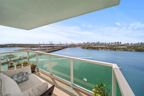 Купить кондоминиум в Майами-Бич, Флорида 2 спальни, 116.87м2, № 2012688 - фото 11