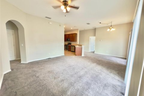 Condominio en venta en Orlando, Florida, 2 dormitorios, 121.24 m2 № 1831327 - foto 3