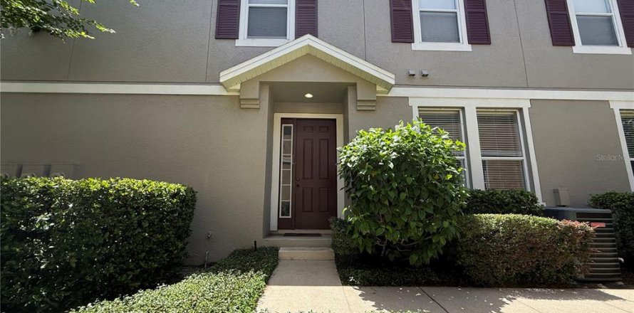 Condominio en Orlando, Florida, 2 dormitorios  № 1831327