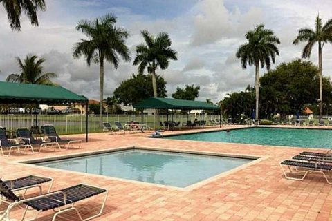 House in Boca Raton, Florida 3 bedrooms, 85.38 sq.m. № 1942298 - photo 13