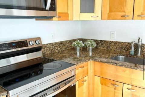 House in Boca Raton, Florida 3 bedrooms, 85.38 sq.m. № 1942298 - photo 4