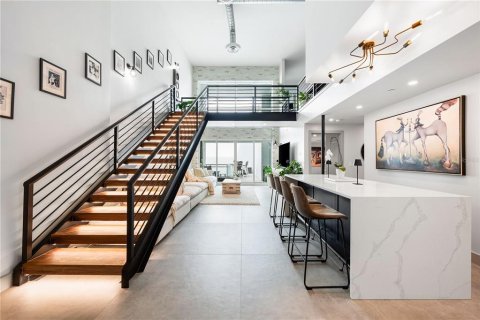 Copropriété à louer à Sarasota, Floride: 2 chambres, 258.83 m2 № 1591698 - photo 3