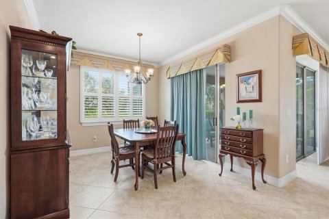 House in Ocala, Florida 2 bedrooms, 173.82 sq.m. № 2112384 - photo 15
