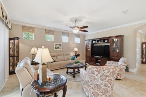 House in Ocala, Florida 2 bedrooms, 173.82 sq.m. № 2112384 - photo 12