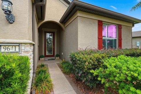 House in Ocala, Florida 2 bedrooms, 173.82 sq.m. № 2112384 - photo 8