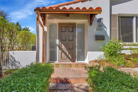 Casa en venta en Miami Beach, Florida, 3 dormitorios, 174.38 m2 № 1968490 - foto 4