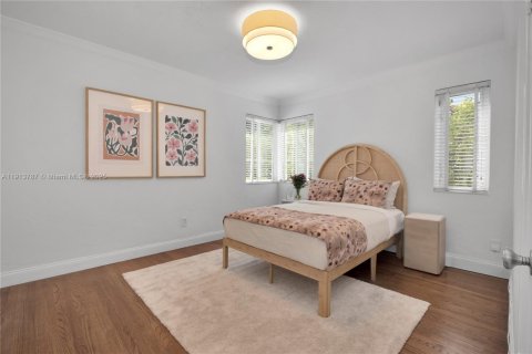 Casa en venta en Miami Beach, Florida, 3 dormitorios, 174.38 m2 № 1968490 - foto 27