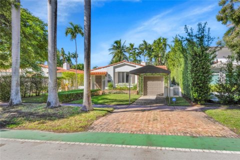 Casa en venta en Miami Beach, Florida, 3 dormitorios, 174.38 m2 № 1968490 - foto 1