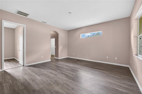 House in Wesley Chapel, Florida 4 bedrooms, 269.04 sq.m. № 1783135 - photo 19