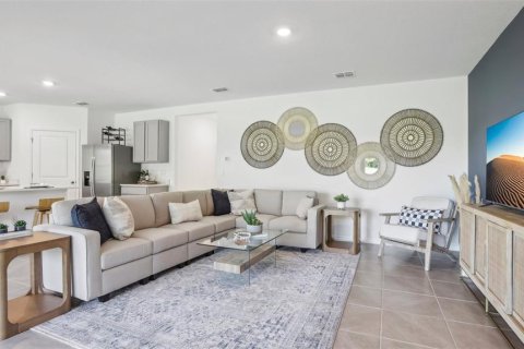 Casa en venta en Dade City, Florida, 4 dormitorios, 187.66 m2 № 1919892 - foto 8