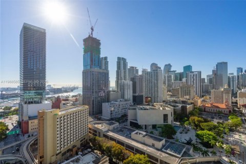 Купить кондоминиум в Майами, Флорида № 2052135 - фото 16
