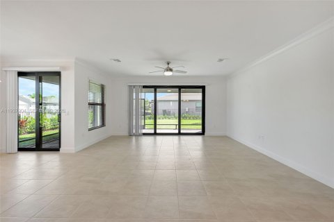 Снять в аренду виллу или дом в Порт-Сент-Луси, Флорида 3 спальни, 218.51м2, № 2003905 - фото 13