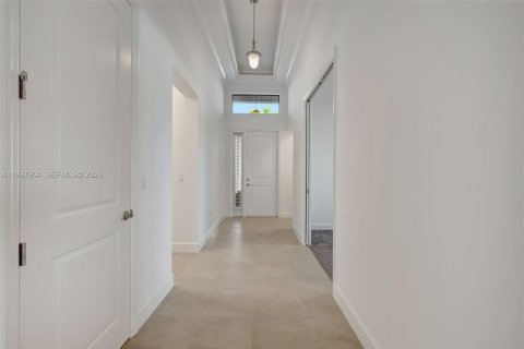 Снять в аренду виллу или дом в Порт-Сент-Луси, Флорида 3 спальни, 218.51м2, № 2003905 - фото 17