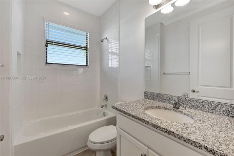 Снять в аренду виллу или дом в Порт-Сент-Луси, Флорида 3 спальни, 218.51м2, № 2003905 - фото 29