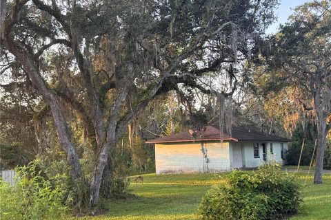 House in Inverness, Florida 2 bedrooms, 80.27 sq.m. № 1908127 - photo 14