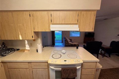 House in Inverness, Florida 2 bedrooms, 80.27 sq.m. № 1908127 - photo 12