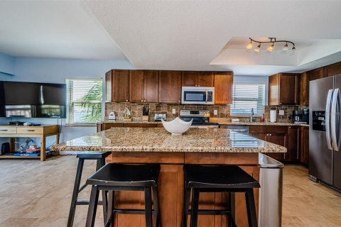 Townhouse in Clearwater, Florida 4 bedrooms, 157.93 sq.m. № 1566668 - photo 17