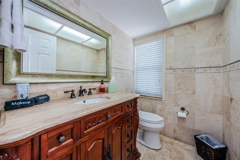 Townhouse in Clearwater, Florida 4 bedrooms, 157.93 sq.m. № 1566668 - photo 16
