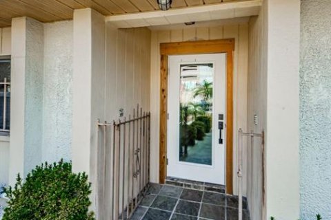 Townhouse in Clearwater, Florida 4 bedrooms, 157.93 sq.m. № 1566668 - photo 7