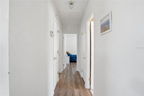 Villa ou maison à vendre à Sarasota, Floride: 2 chambres, 92.9 m2 № 2231724 - photo 11