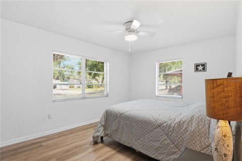 Villa ou maison à vendre à Sarasota, Floride: 2 chambres, 92.9 m2 № 2231724 - photo 13