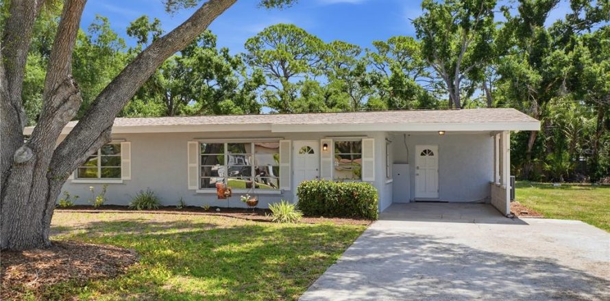 Villa ou maison à Sarasota, Floride 2 chambres, 92.9 m2 № 2231724