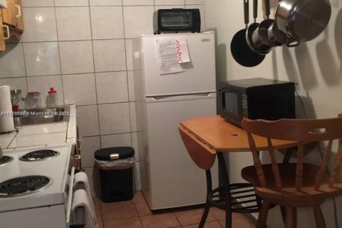 Immobilier commercial à vendre à Hollywood, Floride: 142.88 m2 № 1922654 - photo 16