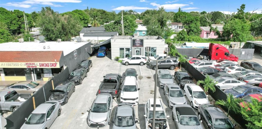 Immobilier commercial à Miami, Floride № 1941815