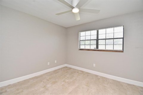 House in Titusville, Florida 4 bedrooms, 156.82 sq.m. № 1904303 - photo 22