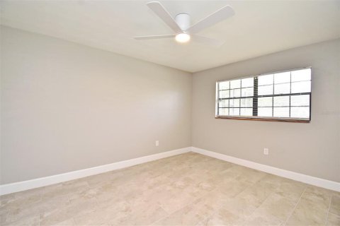 House in Titusville, Florida 4 bedrooms, 156.82 sq.m. № 1904303 - photo 27