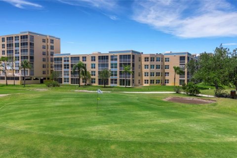 Condo in Bradenton, Florida, 2 bedrooms № 2092548 - photo 5