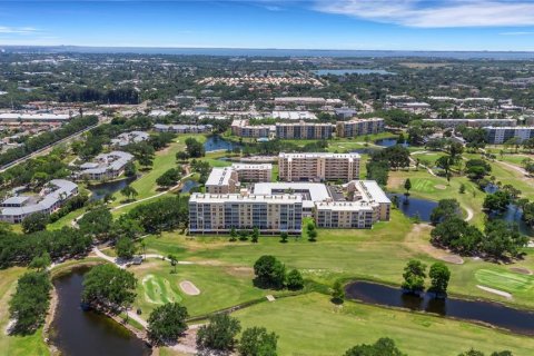 Condo in Bradenton, Florida, 2 bedrooms № 2092548 - photo 6