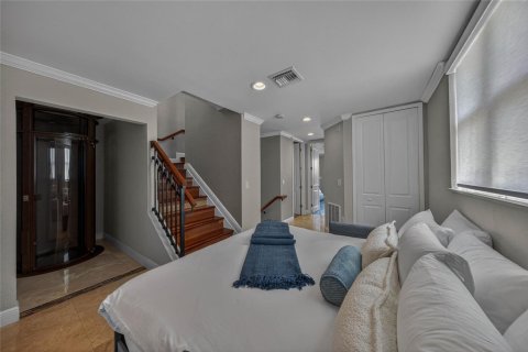 Купить таунхаус в Форт-Лодердейл, Флорида 1 комната, 319.21м2, № 2253108 - фото 26