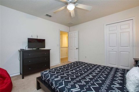 Casa en alquiler en Kissimmee, Florida, 5 dormitorios, 223.06 m2 № 1740971 - foto 22