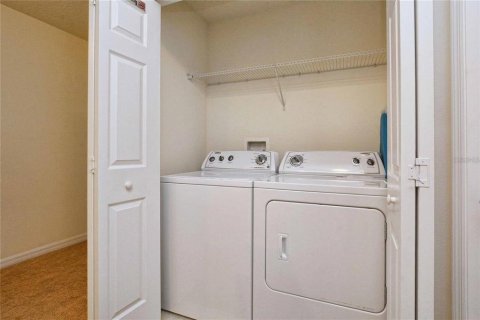 Casa en alquiler en Kissimmee, Florida, 5 dormitorios, 223.06 m2 № 1740971 - foto 27