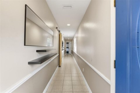 Villa ou maison à vendre à Tampa, Floride: 4 chambres, 167.69 m2 № 2431038 - photo 26