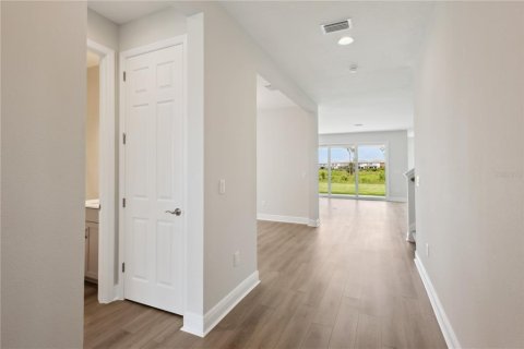 House in Parrish, Florida 5 bedrooms, 316.43 sq.m. № 1838777 - photo 14