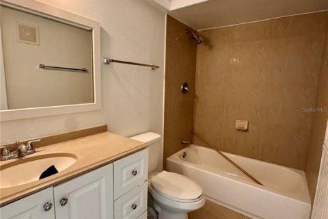 Townhouse in Orlando, Florida 3 bedrooms, 125.33 sq.m. № 2410268 - photo 8