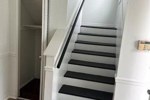 Townhouse in Orlando, Florida 3 bedrooms, 125.33 sq.m. № 2410268 - photo 4