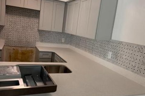 Townhouse in Orlando, Florida 3 bedrooms, 125.33 sq.m. № 2410268 - photo 3