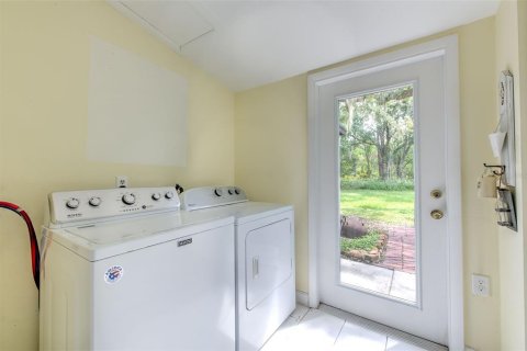 House in Lutz, Florida 3 bedrooms, 115.2 sq.m. № 1910655 - photo 27