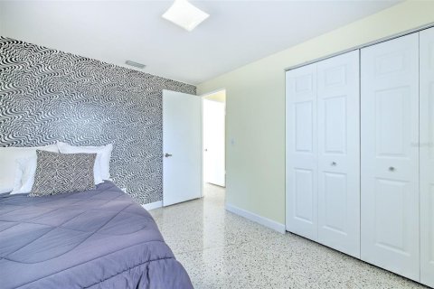 House in Lutz, Florida 3 bedrooms, 115.2 sq.m. № 1910655 - photo 25