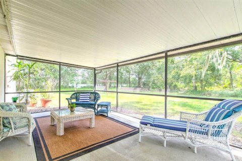 House in Lutz, Florida 3 bedrooms, 115.2 sq.m. № 1910655 - photo 28