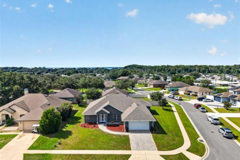 Villa ou maison à vendre à Tavares, Floride: 4 chambres, 231.79 m2 № 2430961 - photo 3