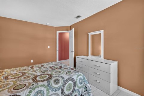 Villa ou maison à vendre à Tavares, Floride: 4 chambres, 231.79 m2 № 2430961 - photo 30